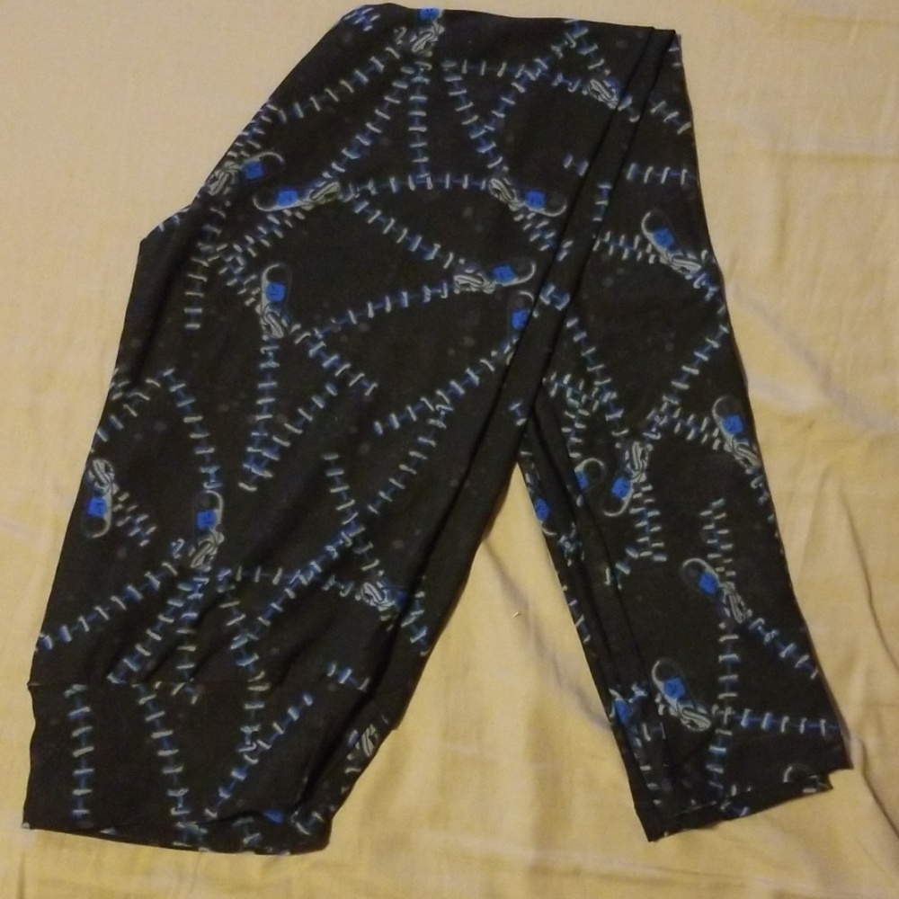 New LuLaRoe OS black zipper leggings